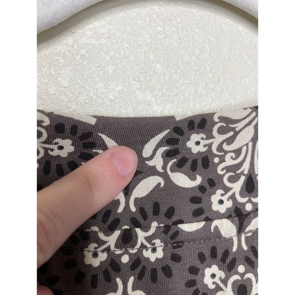 Sonoma Medium Printed Blouse Gray Short Sleeve Pleated Front Scoop Neck Cotton - Picture 9 of 11